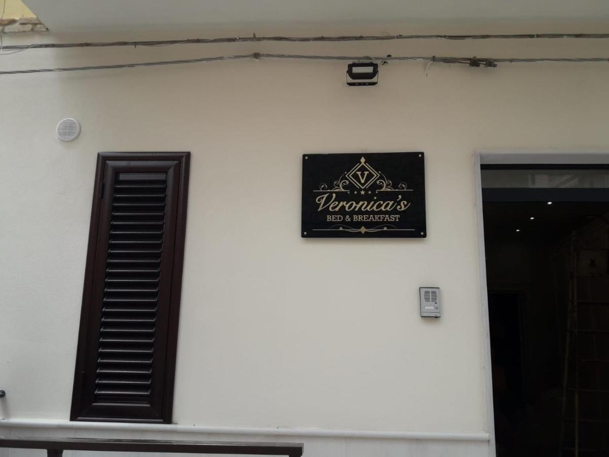 Veronica'S B&B Лезина Екстериор снимка